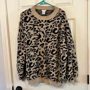 Main Strip Leopard Sweater Size L